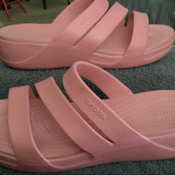 Crocs PINK Wedge Sandals W Sz 10 - Picture 6 of 6